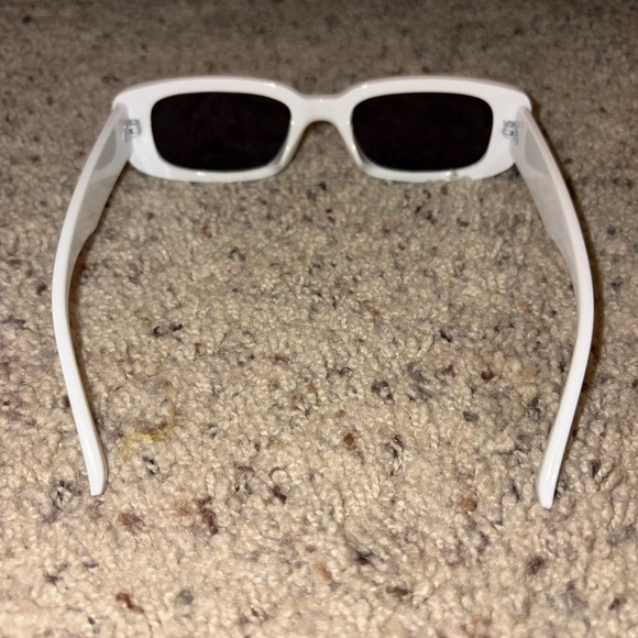 Amazon White Rectangular Glasses - Picture 3 of 3